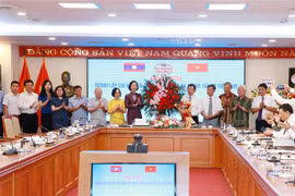 VNA establishes chapter of Vietnam-Laos friendship association
