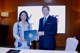 US DFC considers 500 million USD loan to VinFast