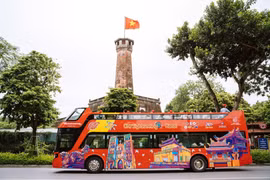 Hanoi offers free double-decker rides on holiday
