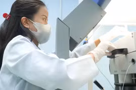 Vietnam successfully produces radioactive drugs used to diagnose cancers