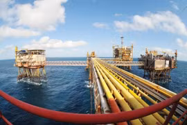 Vietsovpetro proposes developing new oil blocks