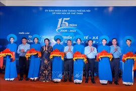 Photo exhibition features Hanoi’s socioeconomic achievements