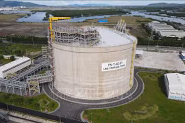 1.3-billion-USD LNG terminal warehouse project gets greenlight