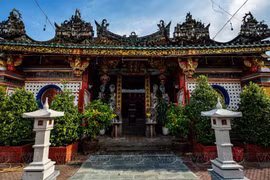 Radiant Kien An Cung Pagoda