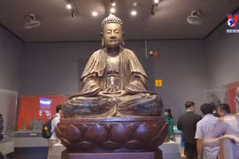 Exhibition displaying nearly 170 ceramic antiquities
