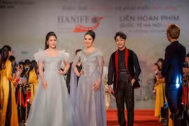 Vietnamese celebs shine at 5th Hanoi International Film Festival 