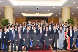 Party chief appreciates scientists’ development recommendations 