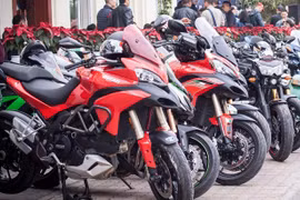 High-engine motorbikes stir domestic market