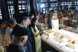 Nguyen Dynasty items showcased in Hue