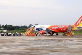 Vietjet celebrates new Ho Chi Minh City - Hong Kong route