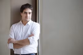 Hungarian pianist to play at conservatory