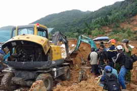 Four dead, missing in mountain landslide in Khanh Hoa