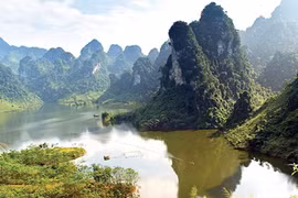 Exhibition capturing Vietnam's beauty opens in Beijing 
