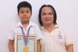 Vietnamese students shine at regional maths contest