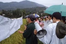 JICA inspects ODA-funded rural development project in Dien Bien