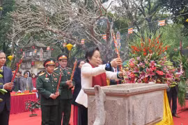 Con Son-Kiep Bac Spring Festival opens 