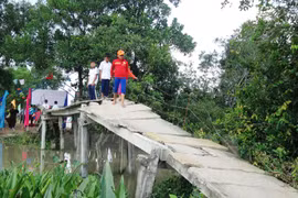 Bridge, road construction project given green light