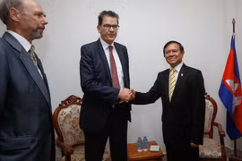 Cambodia: CNRP asks for EU help to mediate with CPP 