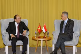 PM Nguyen Xuan Phuc meets ASEAN counterparts in Sochi