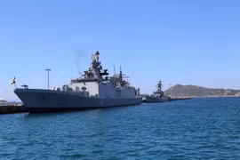 Indian naval ships make port call at Cam Ranh International port