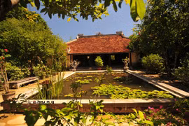 Hue struggles to protect garden houses 