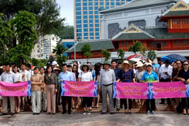 Ha Long Bay promoted as clean, friendly destination 