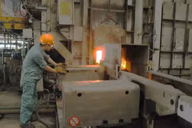 Steel prices surge ahead of tariffs 