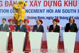 PM kicks off two major projects in Quang Nam