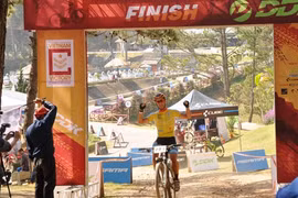 Canadian cyclist wins Vietnam Victory Challenge 2016