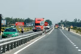 Quang Nam expands routes to key economic zones