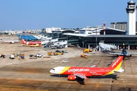 Local airlines asked to lower airfares 
