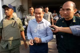 Cambodia: Lawmaker faces imprisonment for 'inciting revolt' 