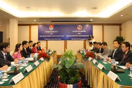 Vietnamese, Lao youths vow to strengthen ties