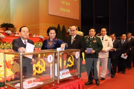 Party Congress conducts voting on Central Committee members 