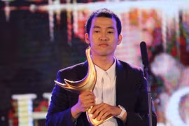 Songwriter Duc Hung scores hat-trick at Devotion Music Awards