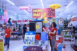 Retailers roll out promotions