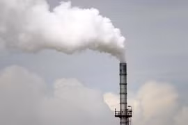 Singapore steps up research on hydrogen use, sustainable chemicals (Photo: straitstimes.com)