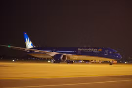 Vietnam Airlines to offer 300,000 cheap tickets during summer peak (Photo: VNA)