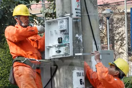 Hanoi to consume more electricity in summer