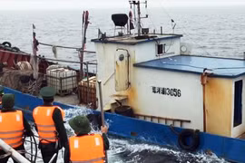 Chinese vessel seized for illegally entering Vietnam’s waters 