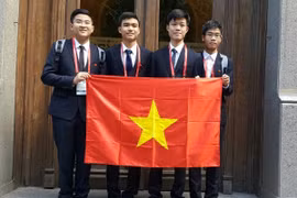 Vietnam bags two golds at international chemistry Olympiad 