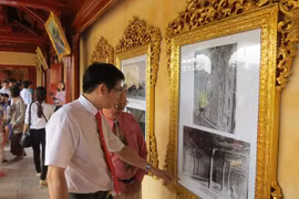 Photo exhibition on Nguyen dynasty held in Hue