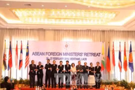 ASEAN foreign ministers to meet in Laos 