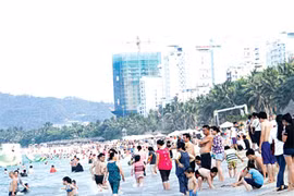 Khanh Hoa welcomes 1.6 million foreign tourists in five months