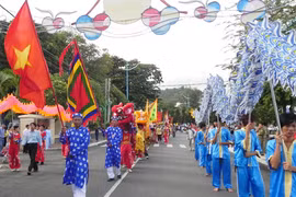 Crowds attend whale worshipping festival in Vung Tau 