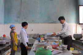 HCM City plans stronger food safety checks