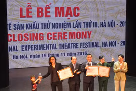 Outstanding plays honoured at Int’l Experimental Theatre Festival