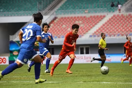 Vietnam make semi-finals after second win