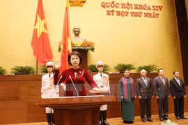 14th NA Chairwoman Nguyen Thi Kim Ngan takes oath 