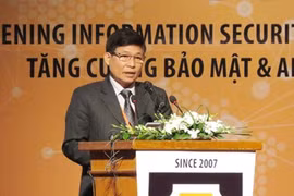 Colonel Nguyen Van Thinh, deputy head of the Department of Cyber Security under the Ministry of Public Security, warns various large-scale cyber spying attacks into computer systems in Vietnamese governmental agencies at the Security World 2015 on March 2